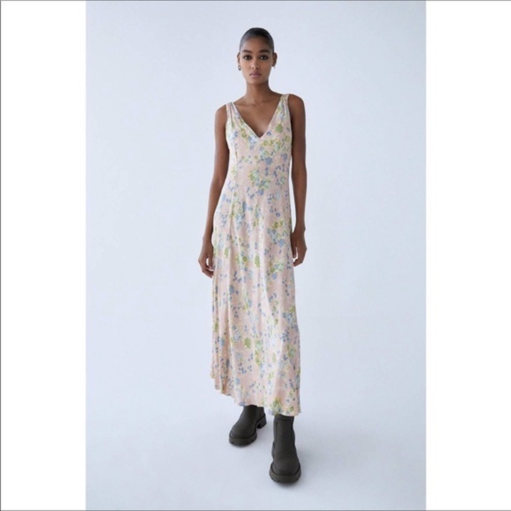 Zara Pink Floral Printed Midi Dress
